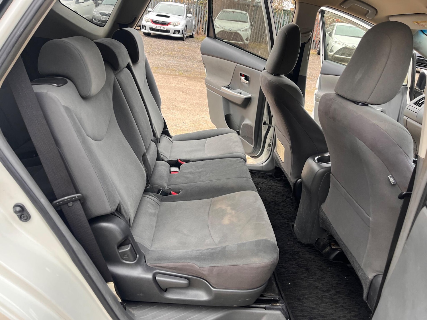 Used Toyota Prius+ for sale - 77067244: Photo 27