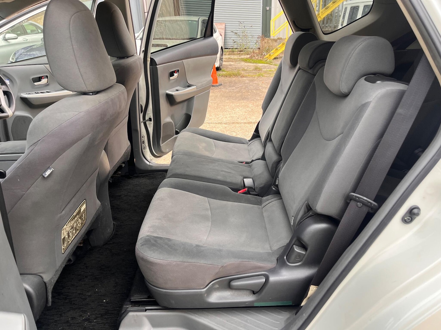 Used Toyota Prius+ for sale - 77067244: Photo 29