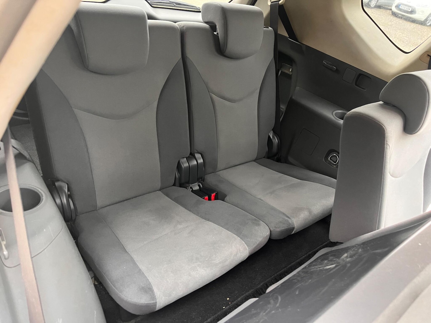 Used Toyota Prius+ for sale - 77067244: Photo 7