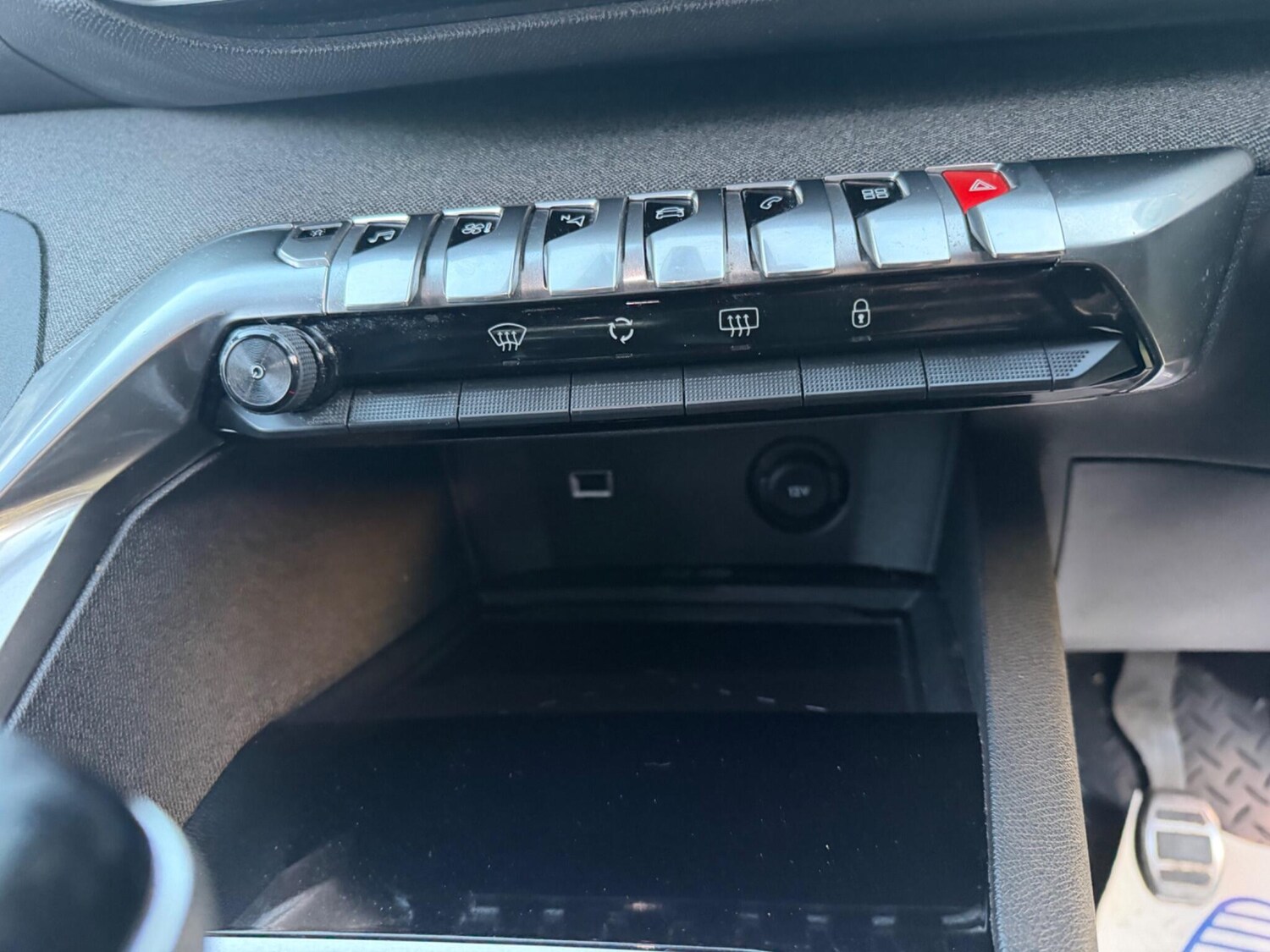 Used Peugeot 3008 2019 for sale - 78157141: Photo 35