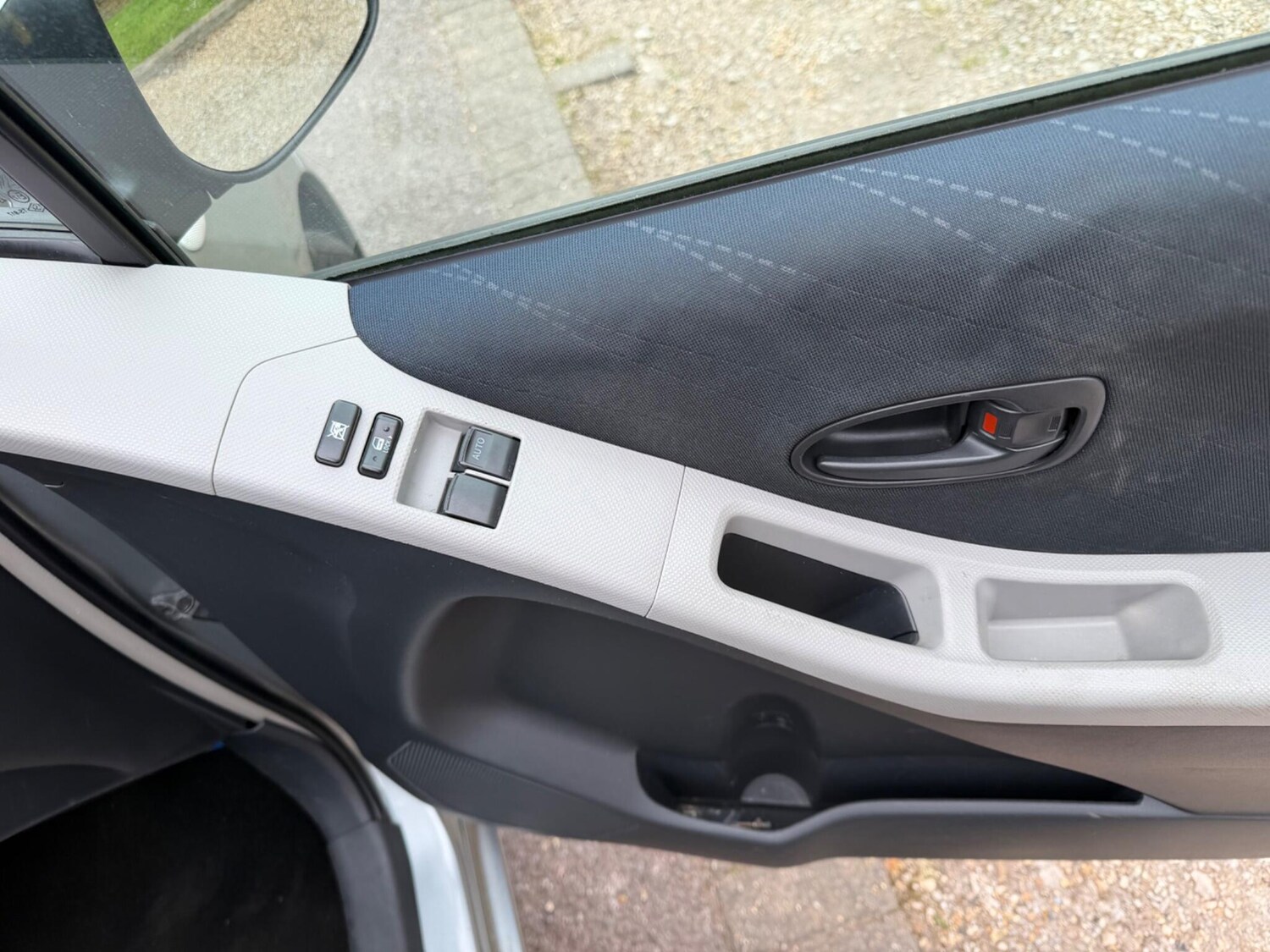 Used Toyota Yaris for sale - 78215087: Photo 34