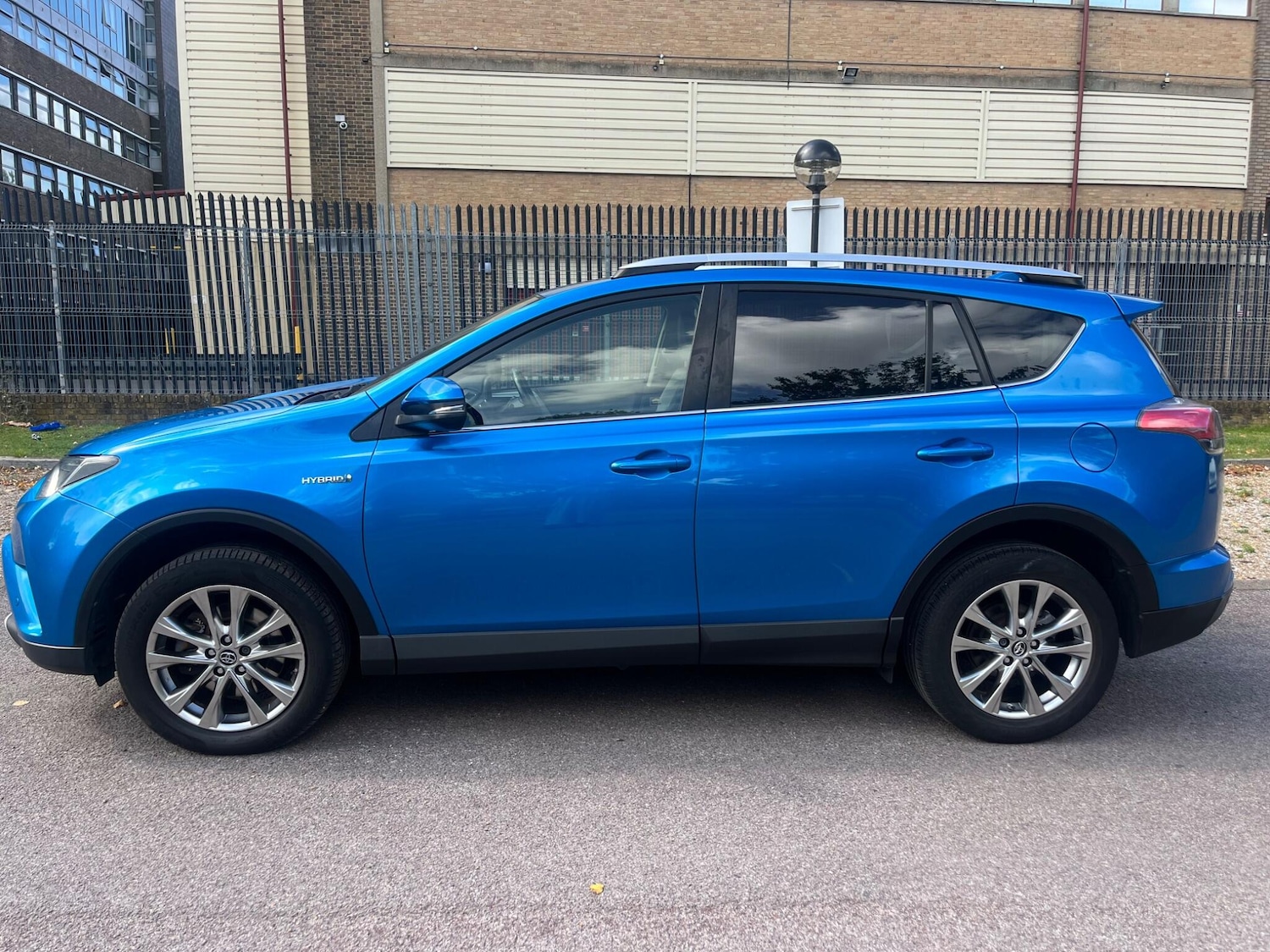 Vehicle 33
