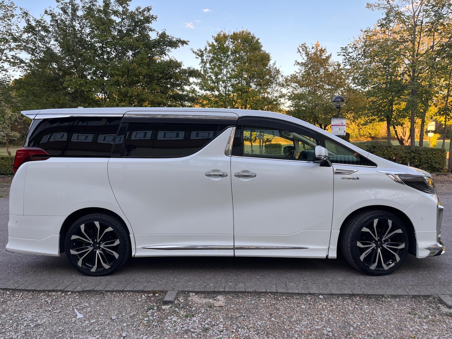 Used Toyota Alphard for sale - 76988412: Photo 13