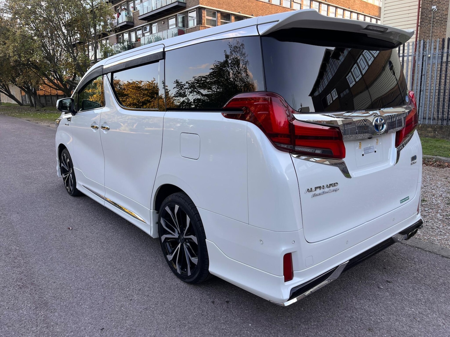 Used Toyota Alphard for sale - 76988412: Photo 39