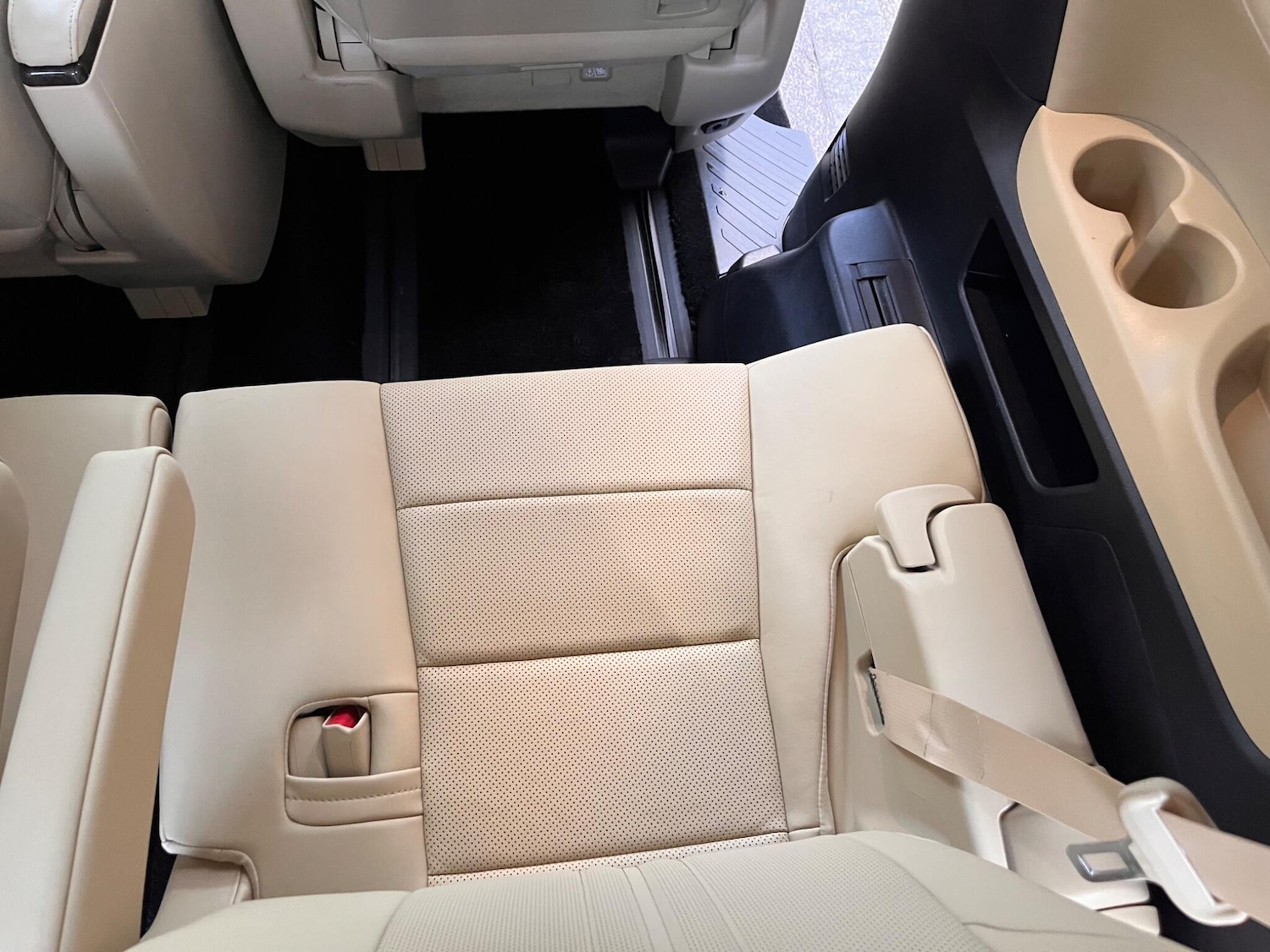 Used Toyota Alphard for sale - 76988412: Photo 61