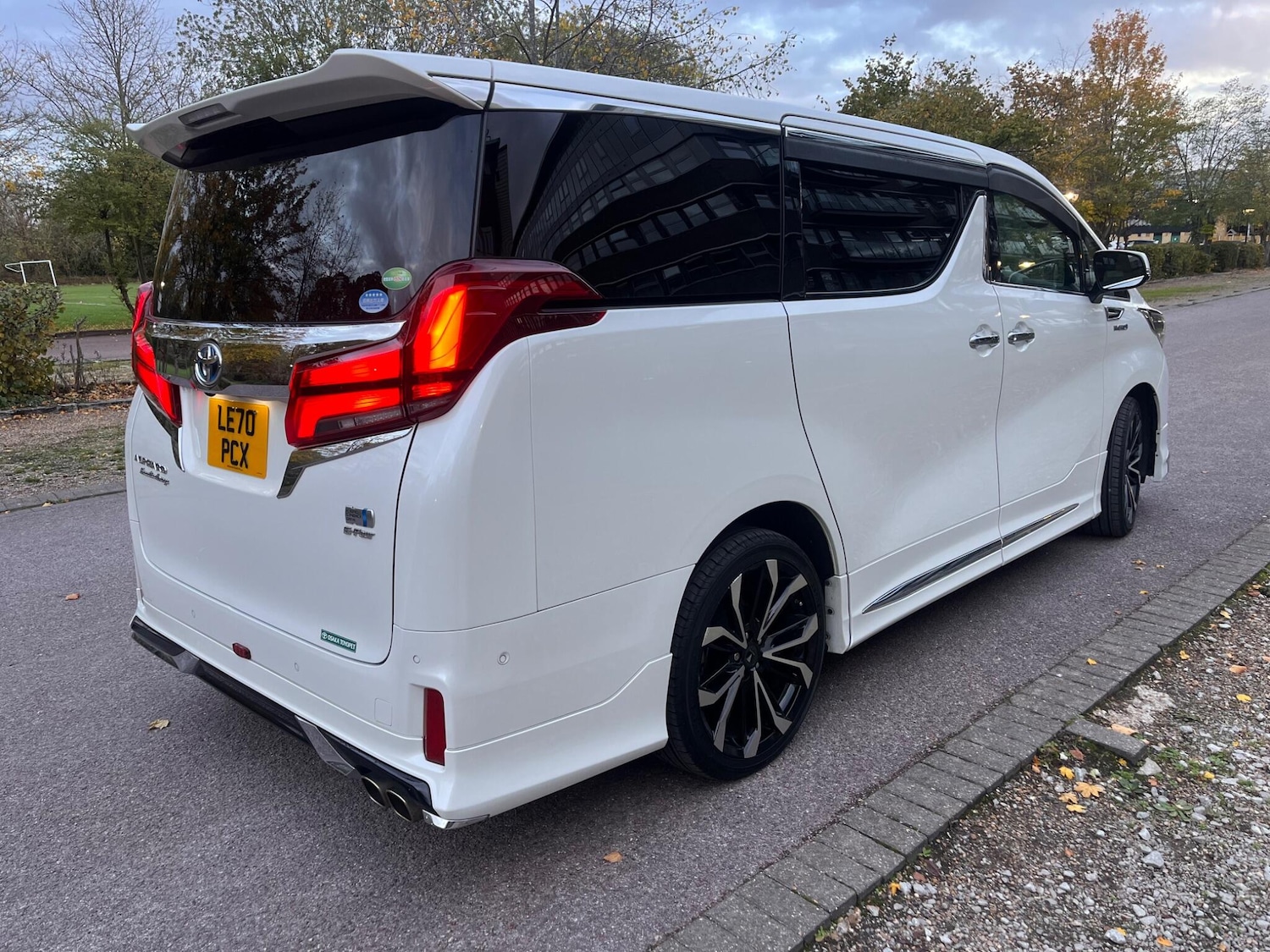 Used Toyota Alphard for sale - 76988412: Photo 68