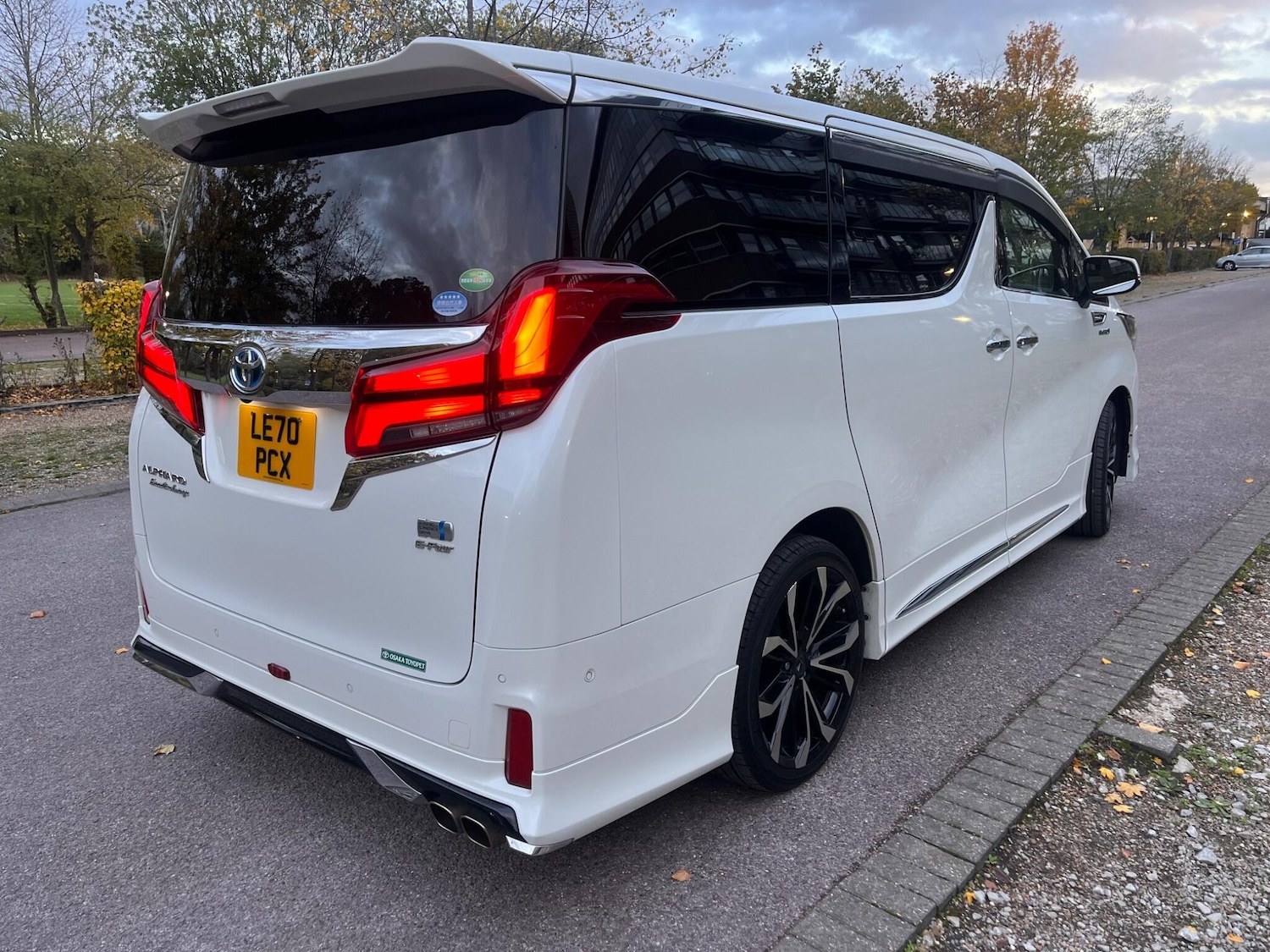 Used Toyota Alphard for sale - 76988412: Photo 9