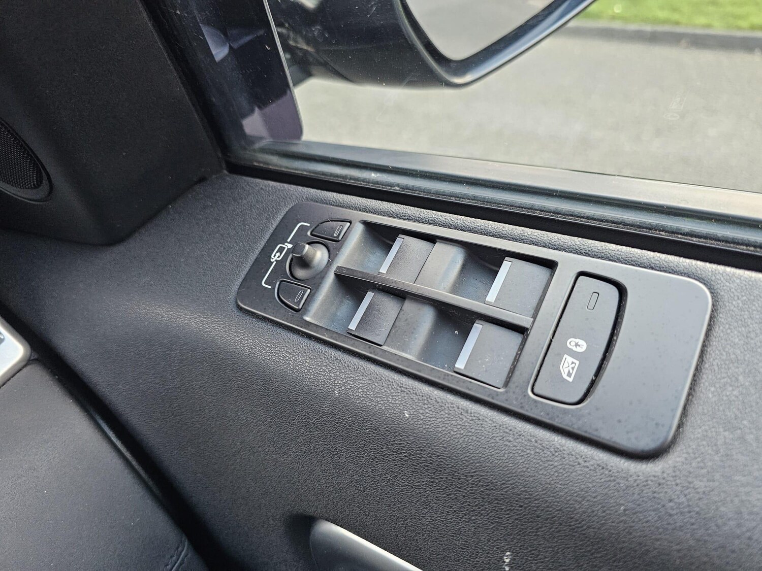 Used Land Rover Discovery Sport for sale - 77724108: Photo 13