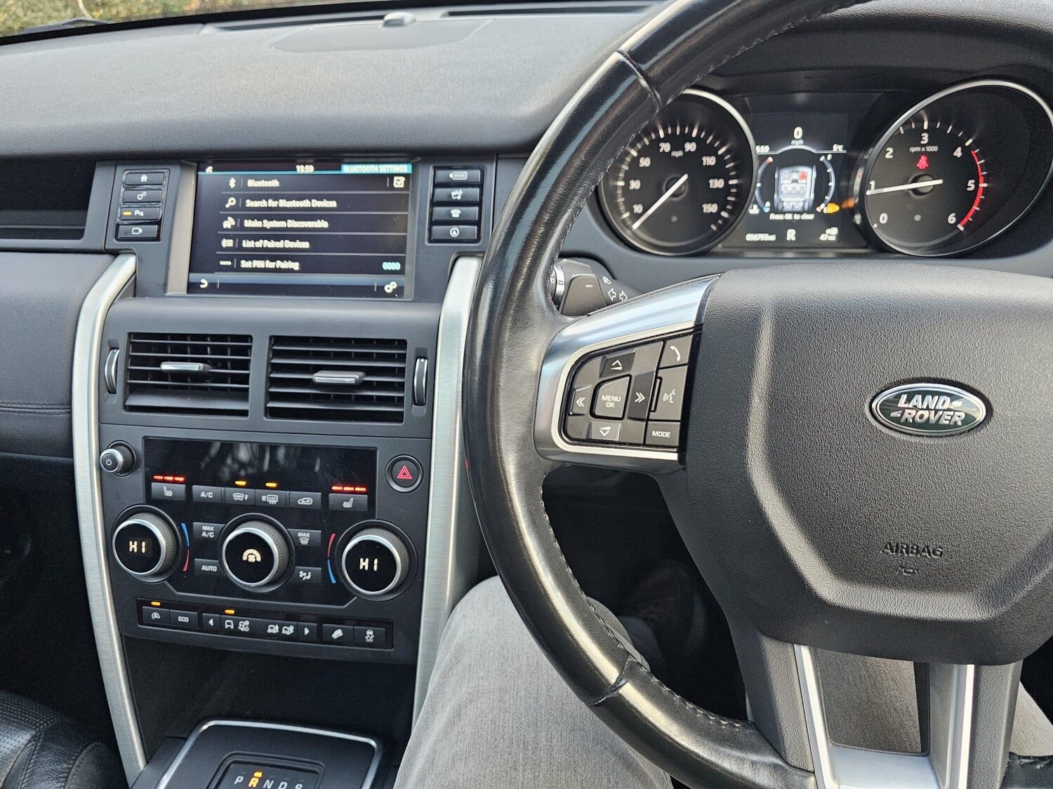 Used Land Rover Discovery Sport for sale - 77724108: Photo 27