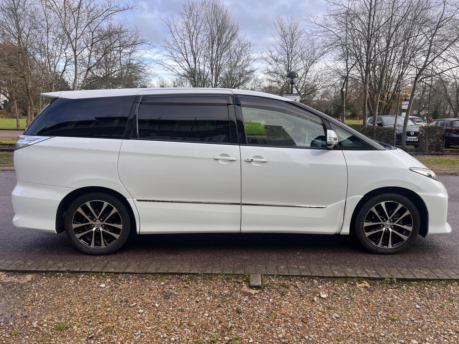 Used Toyota Estima for sale - 77823816: Photo 18