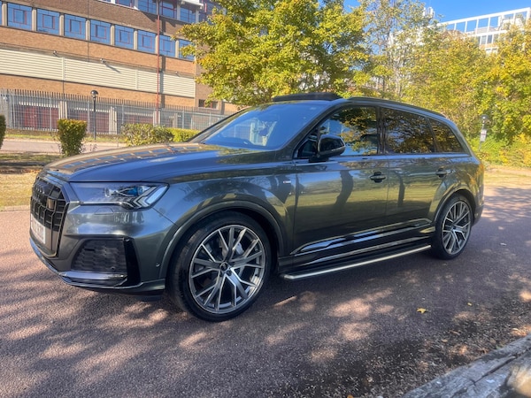 Used Audi Q7 2022 for sale - 76189857: Photo 52