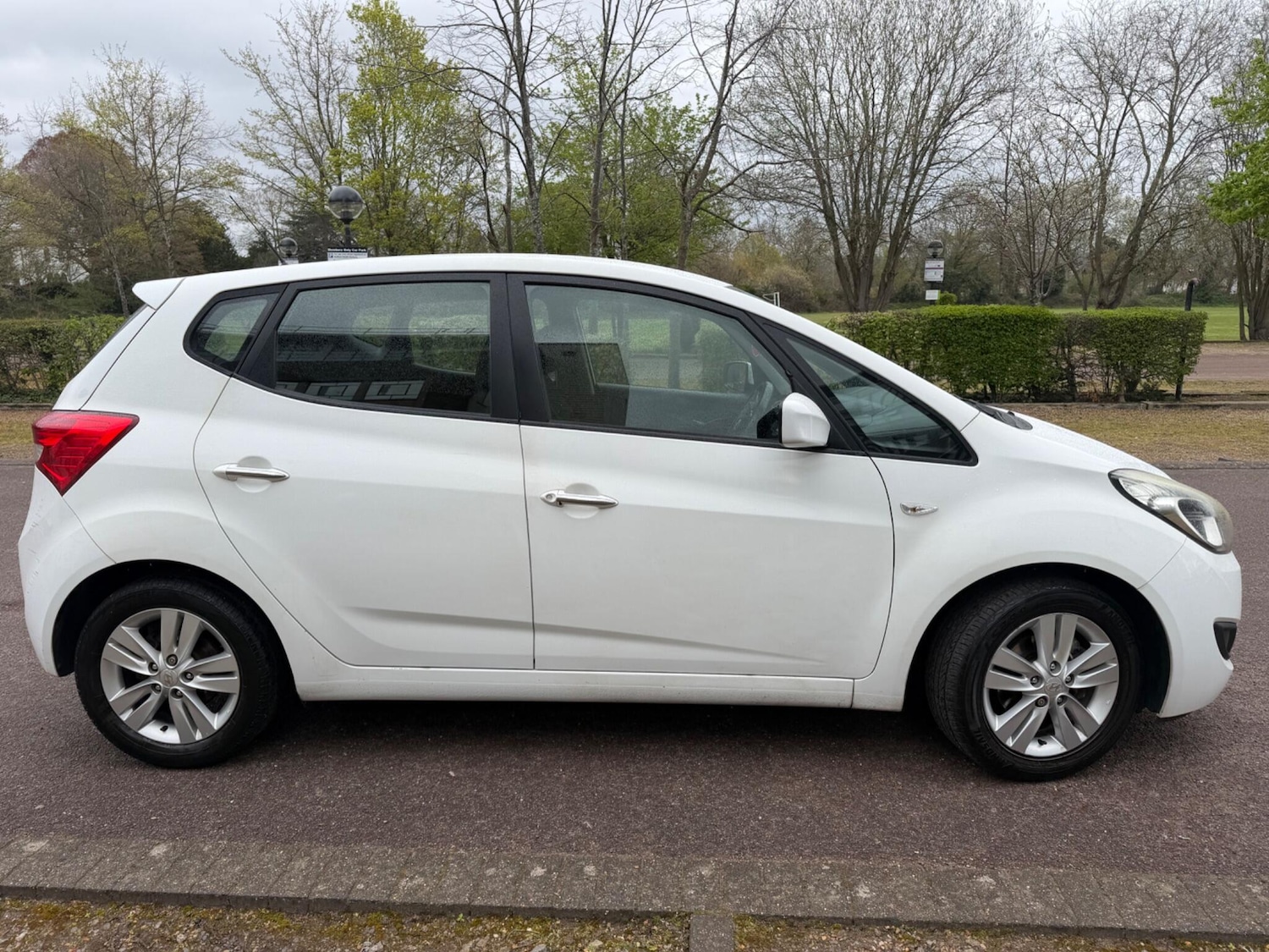 Used Hyundai Ix20 2011 for sale - 78058849: Photo 2