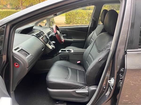 Used Toyota Prius+ 2023 for sale - 76215530: Photo 10
