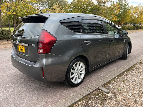 Used Toyota Prius+ 2023 for sale - 76215530: Photo 12