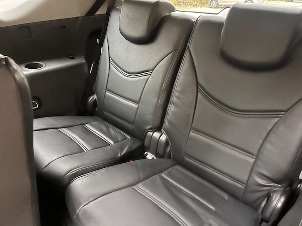 Used Toyota Prius+ 2023 for sale - 76215530: Photo 37