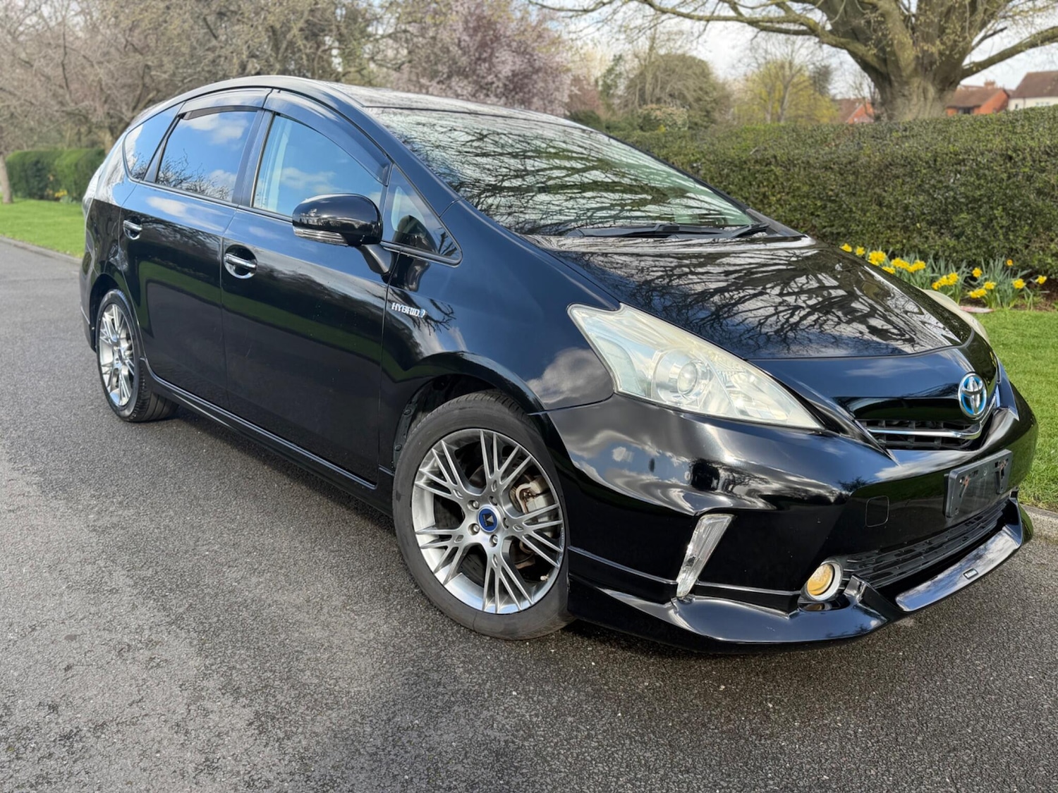 Used Toyota Prius+ for sale - 77839029: Photo 2