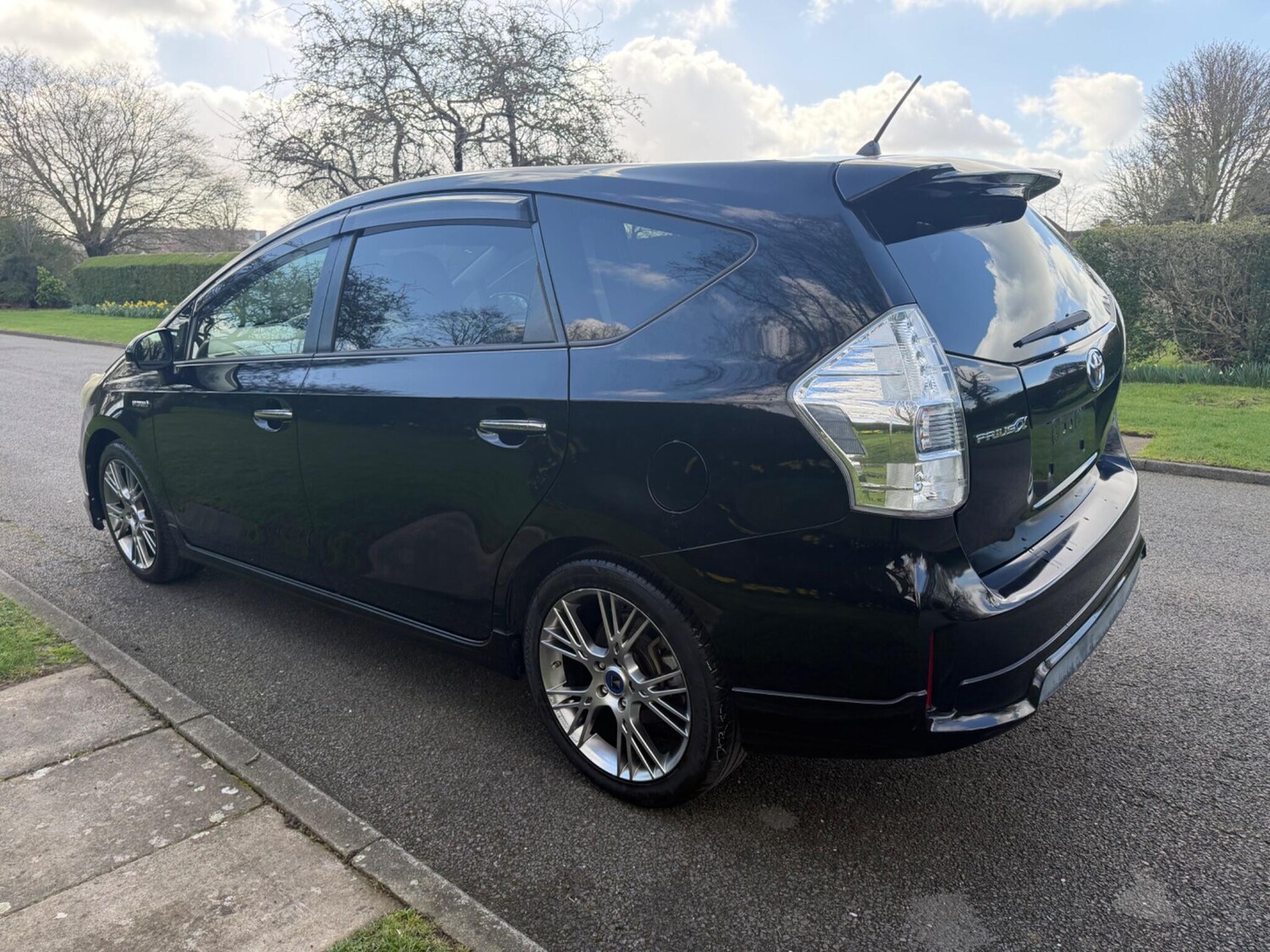 Used Toyota Prius+ for sale - 77839029: Photo 27