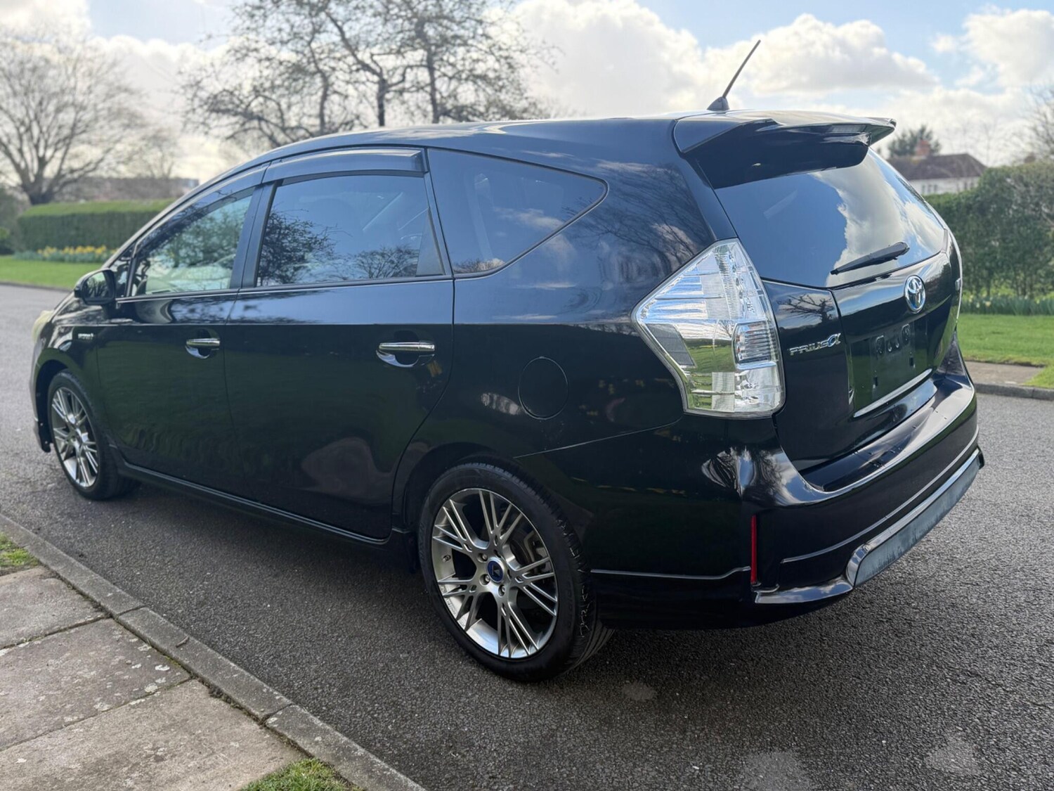 Used Toyota Prius+ for sale - 77839029: Photo 28