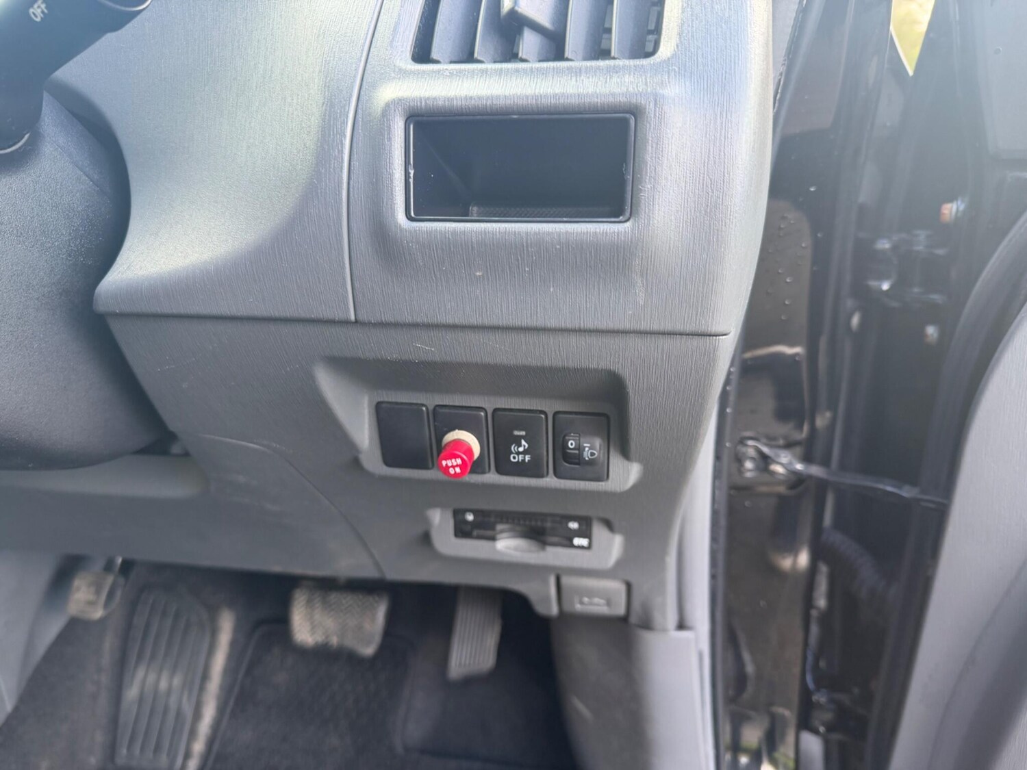 Used Toyota Prius+ for sale - 77839029: Photo 35