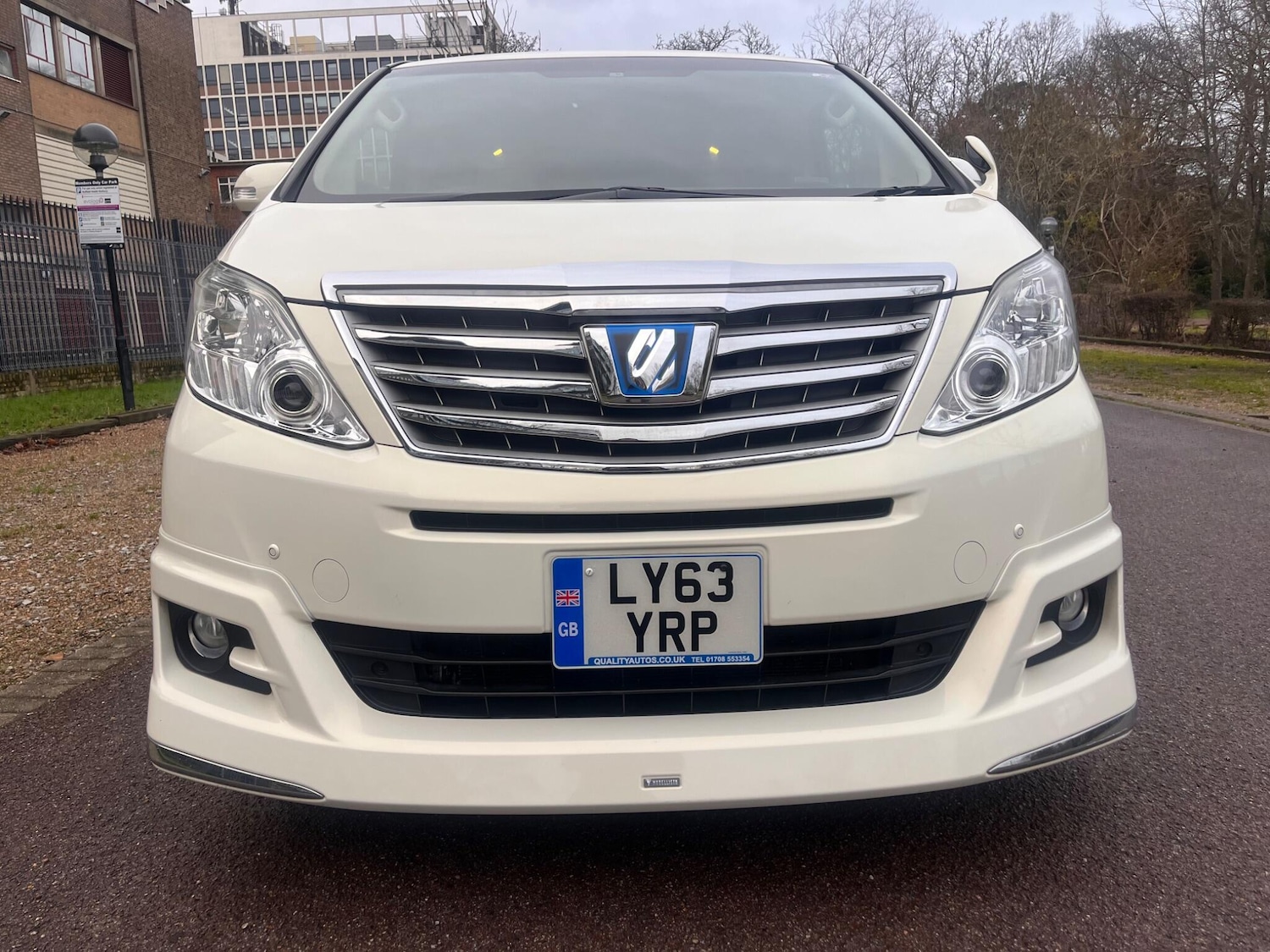 Used Toyota Alphard 2024 for sale - 77203674: Photo 12