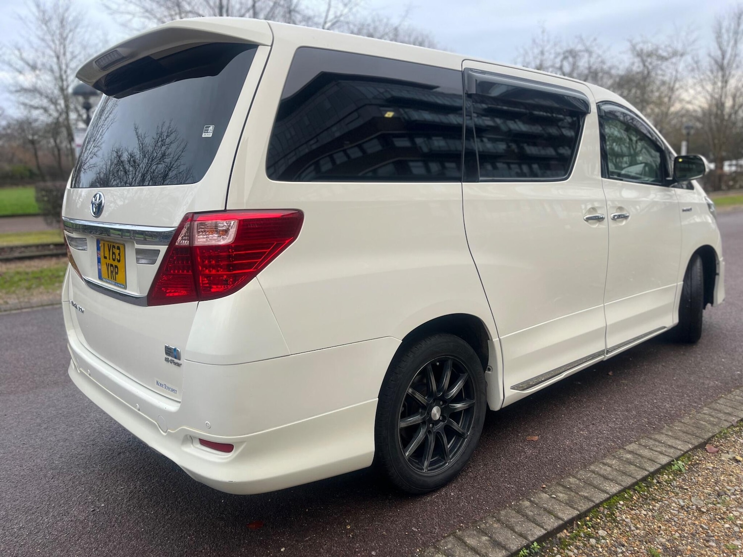 Used Toyota Alphard 2024 for sale - 77203674: Photo 14