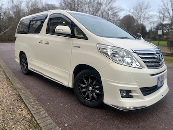 2024 (63) - 2.4 PETROL HYBRID AUTO 4WD 7 SEATS 5dr