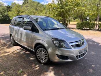(64) - 1.8 16V Exclusiv Euro 5 5dr