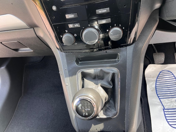 Used Vauxhall Zafira 2014 for sale - 75291926: Photo 30