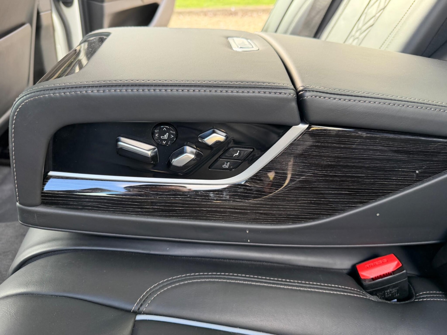 Used BMW 7 Series 2019 for sale - 77839786: Photo 40