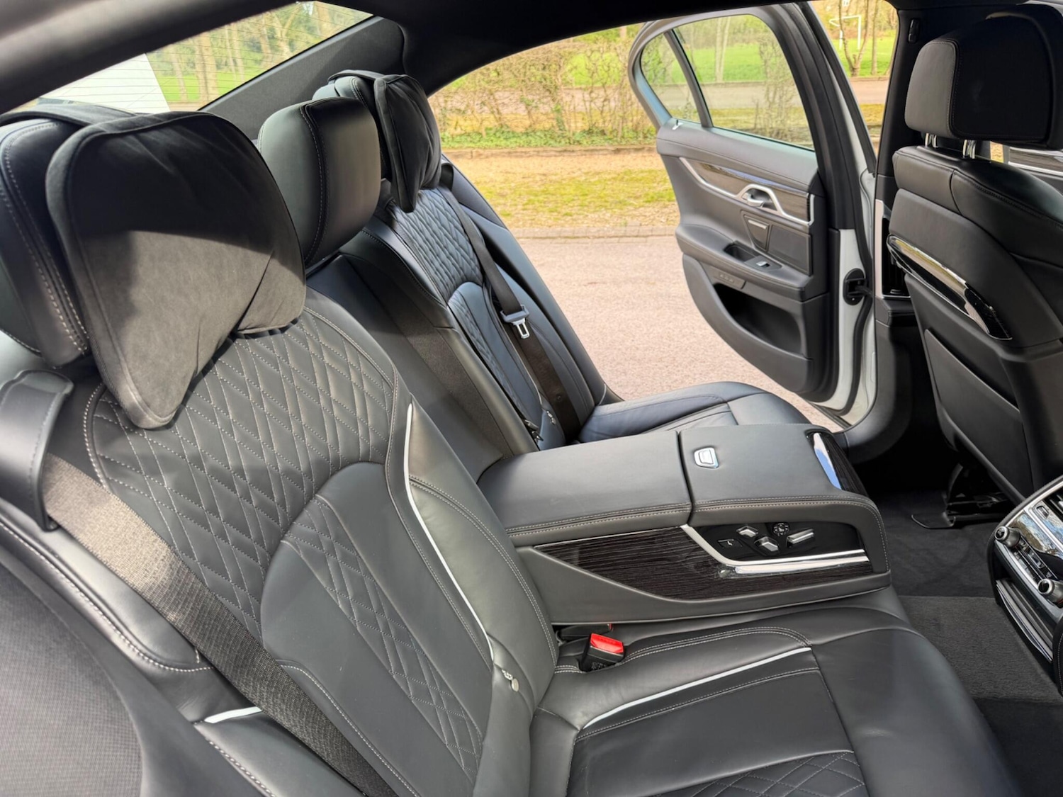 Used BMW 7 Series 2019 for sale - 77839786: Photo 44