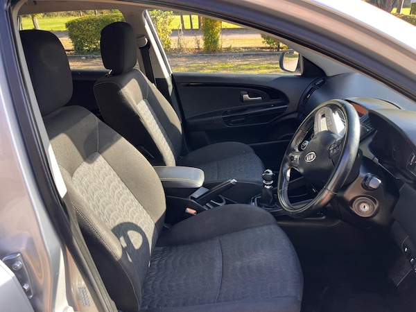 Used Kia Ceed 2010 for sale - 76226335: Photo 12