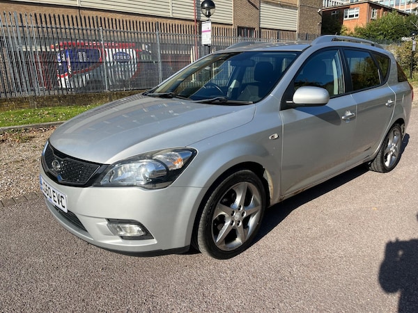 Used Kia Ceed 2010 for sale - 76226335: Photo 23