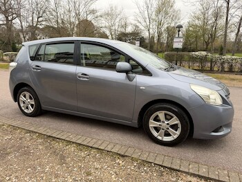 Used Toyota Verso 2009 for sale - 77898634: Photo