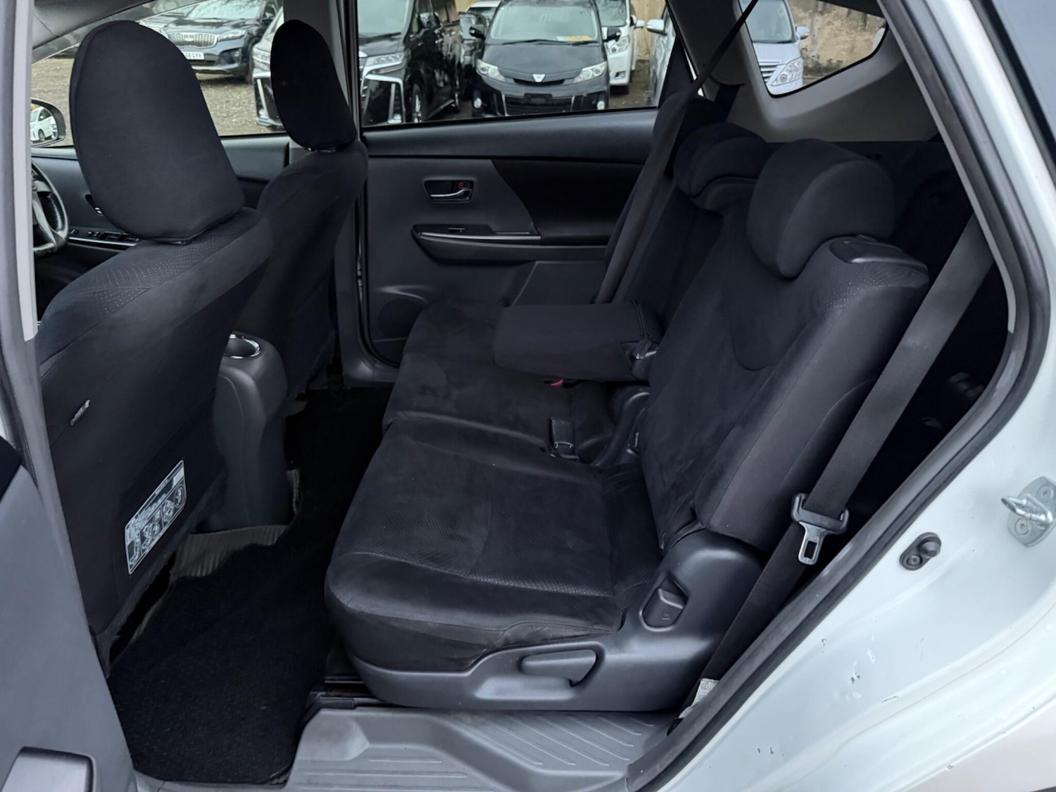 Used Toyota Prius+ 2019 for sale - 77612308: Photo 15