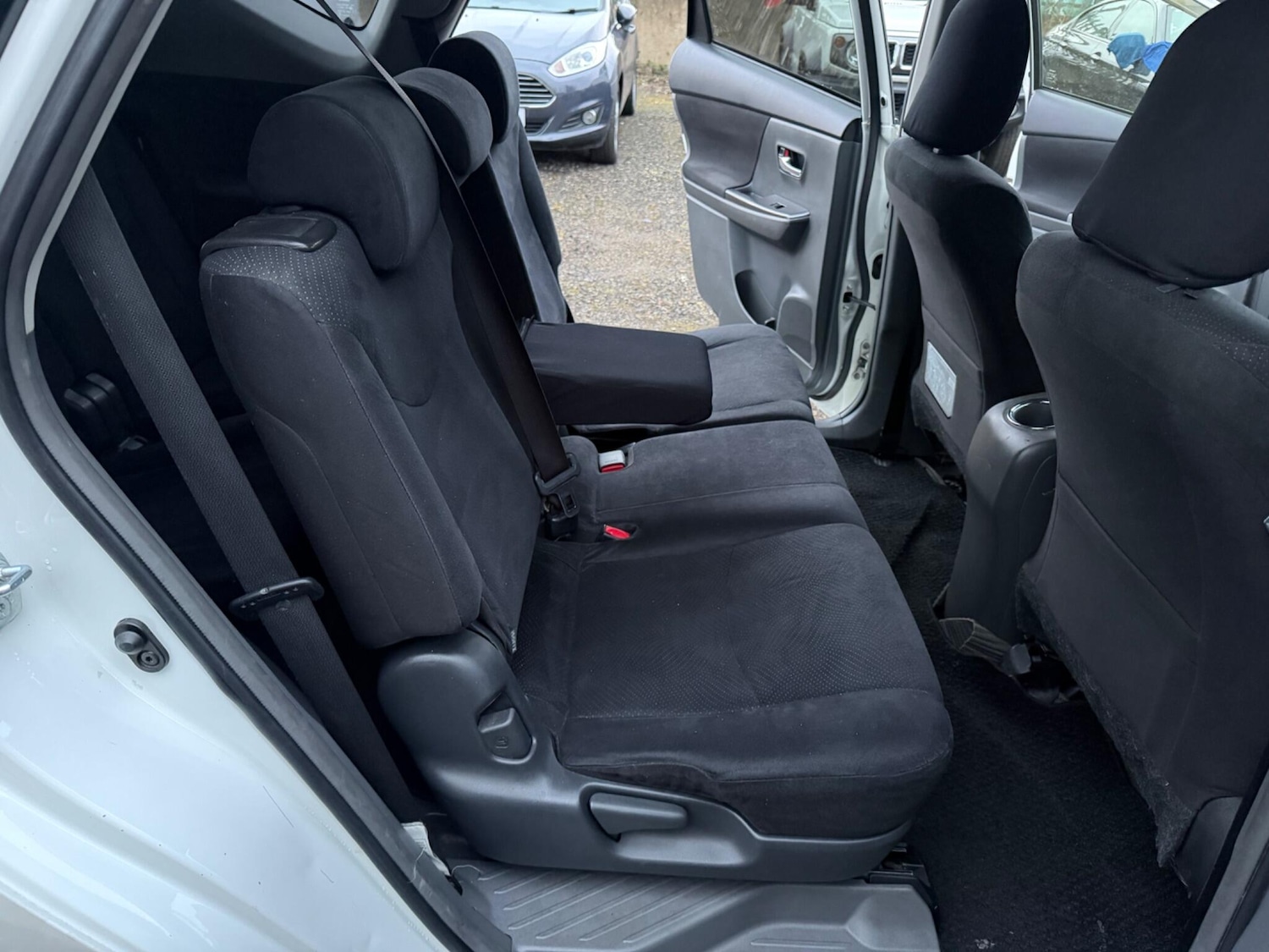 Used Toyota Prius+ 2019 for sale - 77612308: Photo 18