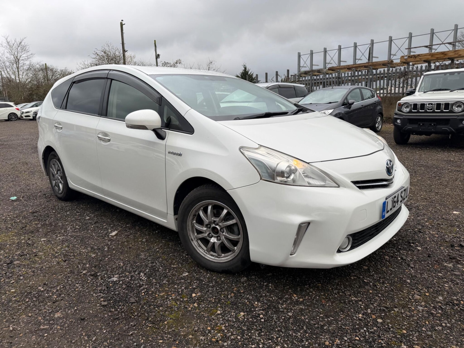 Used Toyota Prius+ 2019 for sale - 77612308: Photo 3