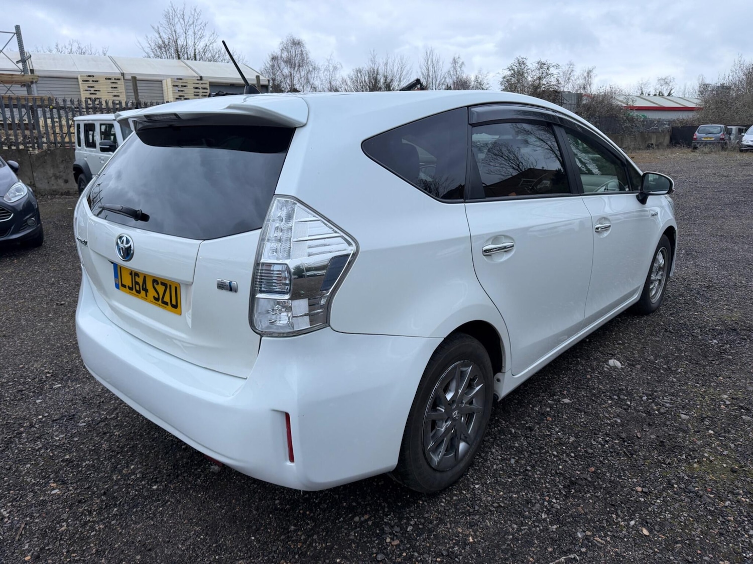 Used Toyota Prius+ 2019 for sale - 77612308: Photo 34