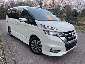 Used Nissan Serena 2017 for sale - 77049875: Photo
