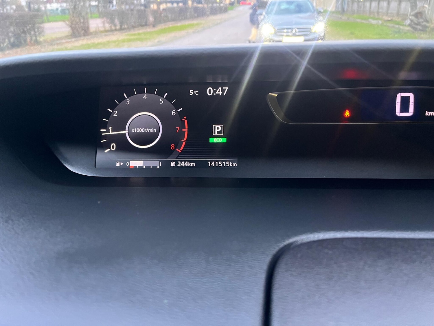 Used Nissan Serena for sale - 77049875: Photo 48