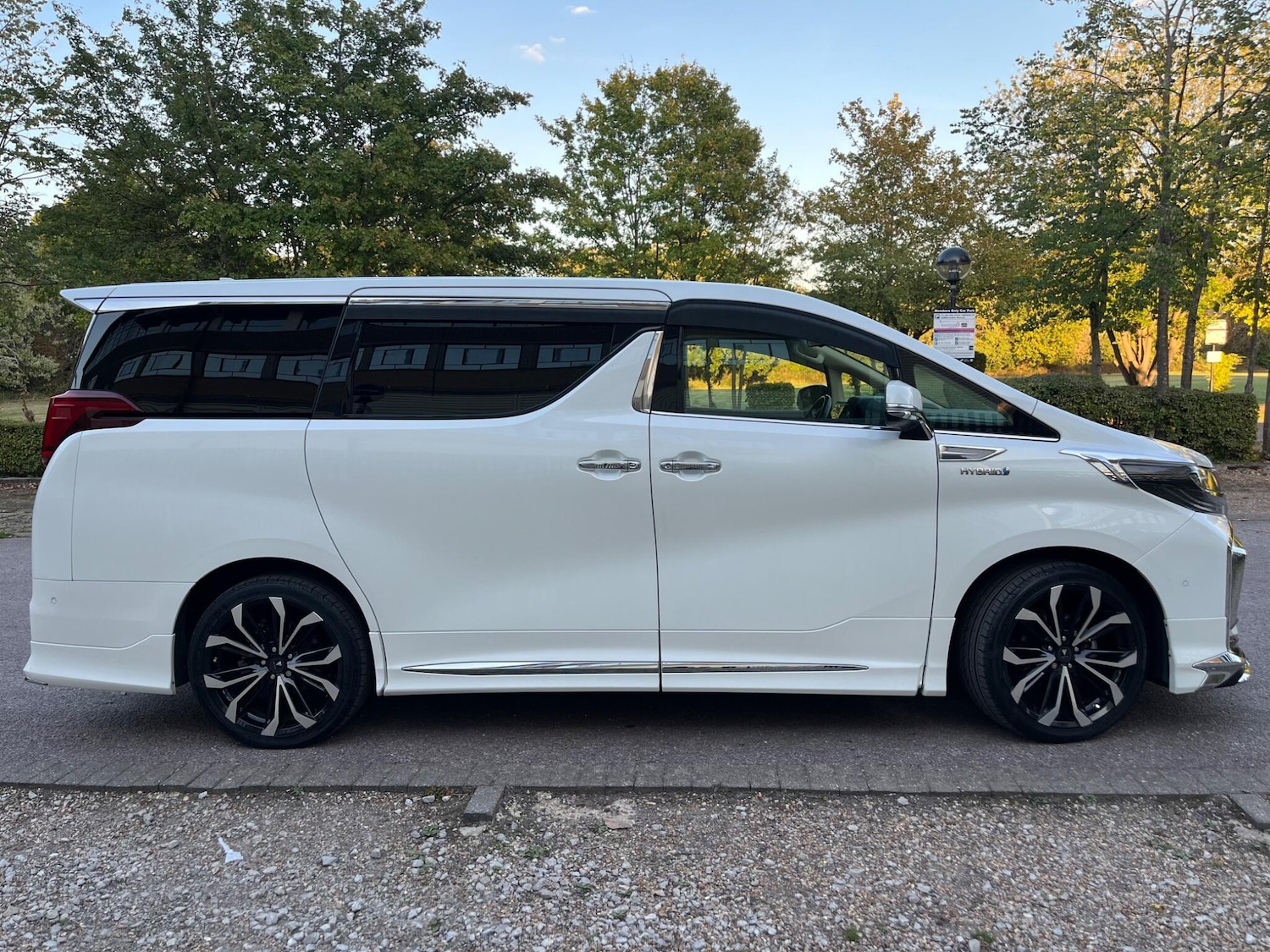 Used Toyota Alphard for sale - 76397956: Photo 12
