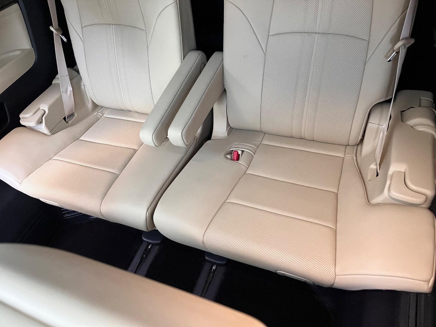 Used Toyota Alphard for sale - 76397956: Photo 21