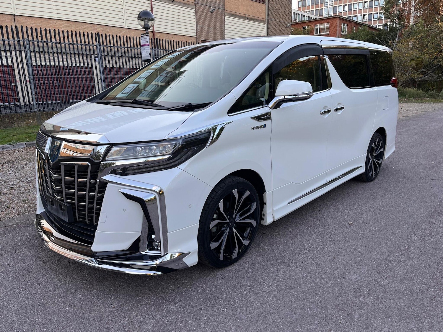 Used Toyota Alphard for sale - 76397956: Photo 33