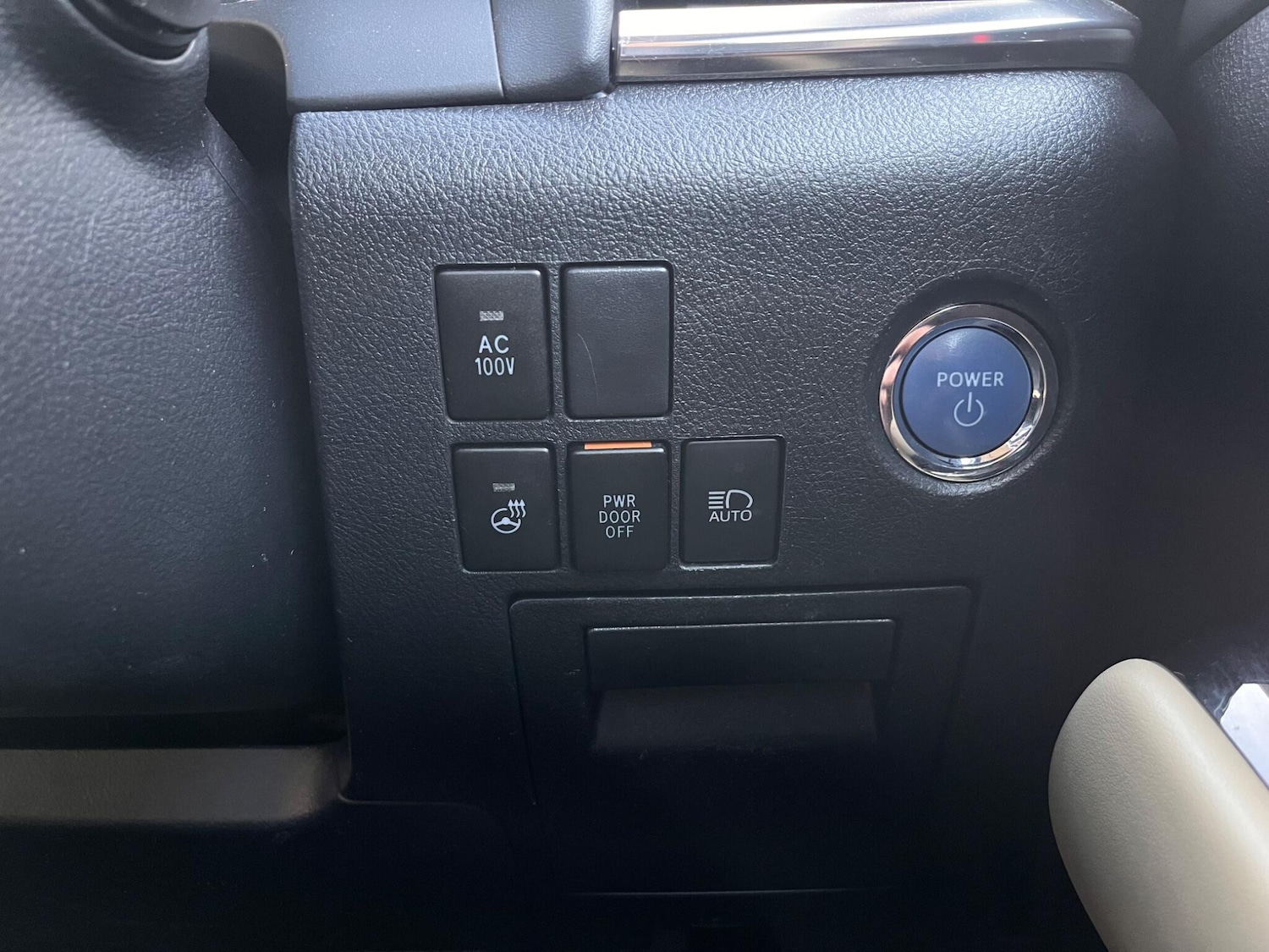 Used Toyota Alphard for sale - 76397956: Photo 82