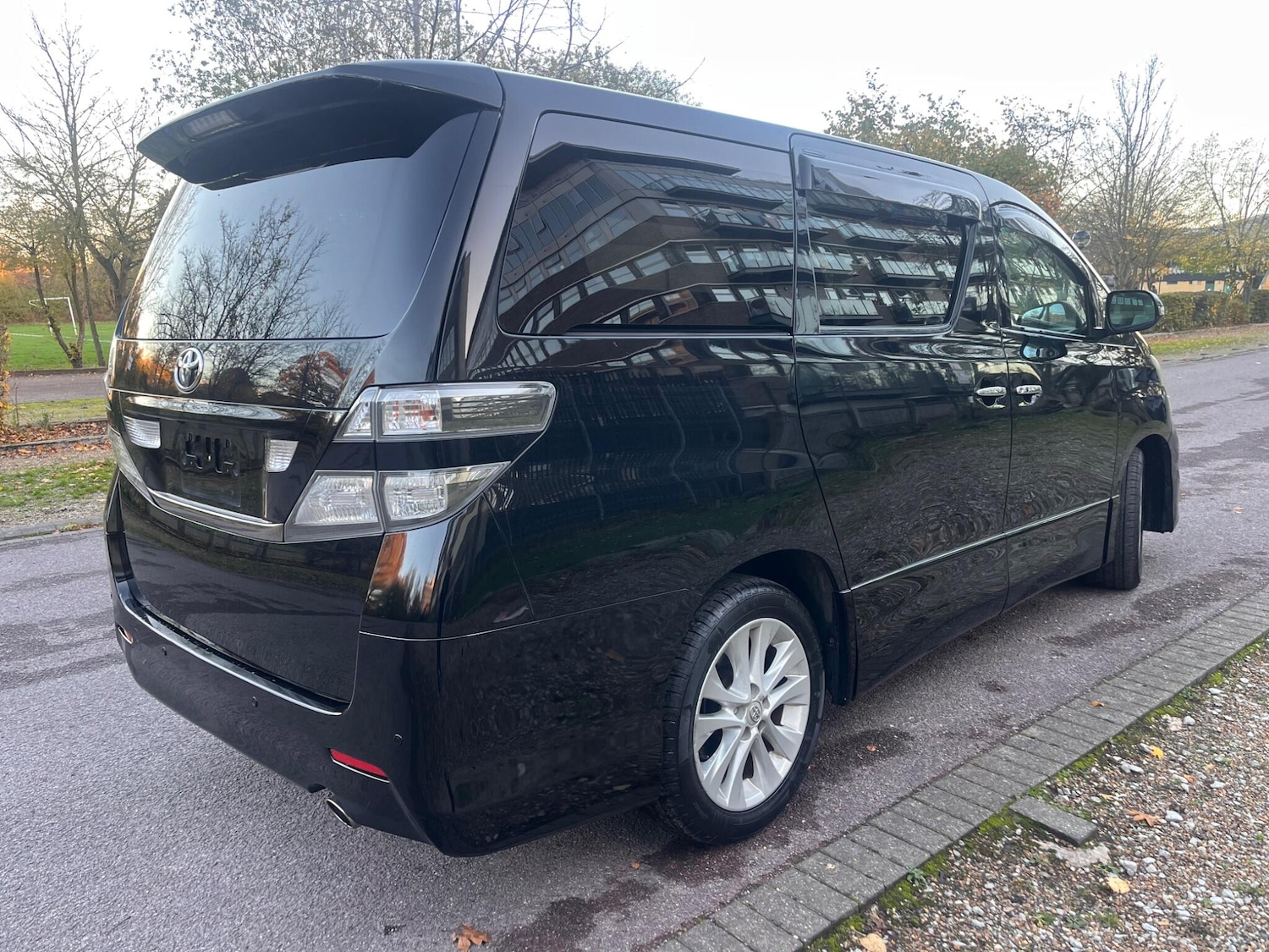 Used Toyota Vellfire for sale - 76522369: Photo 22