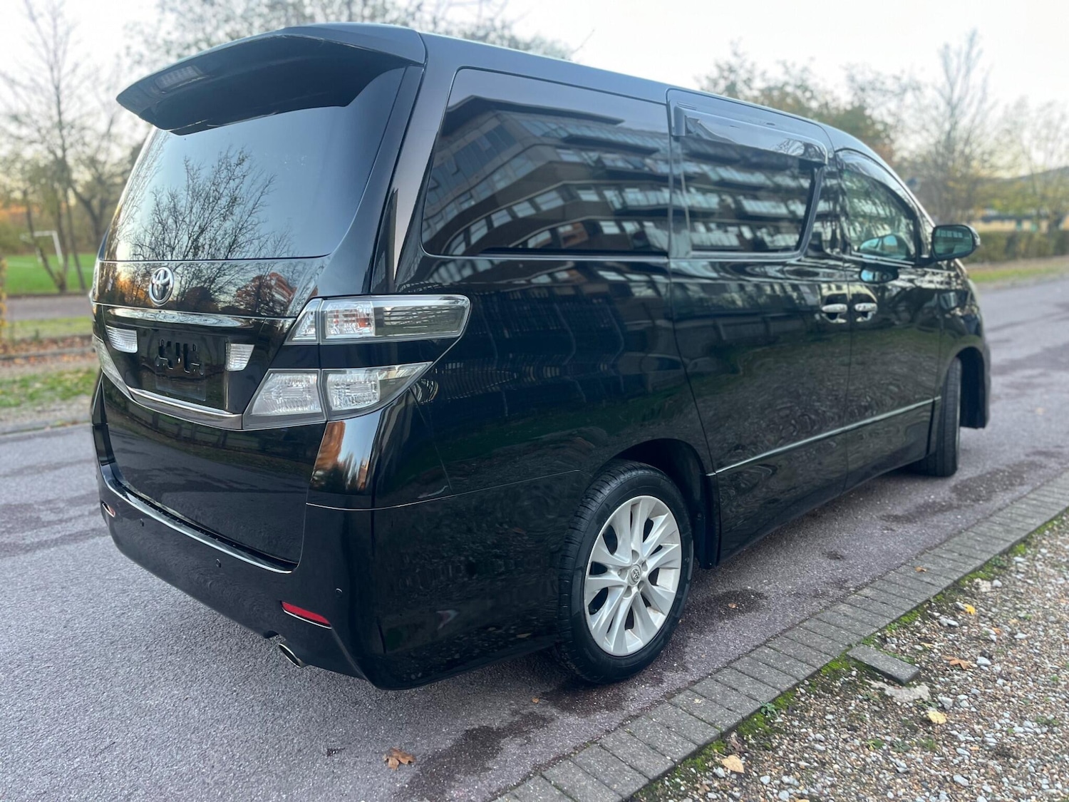 Used Toyota Vellfire for sale - 76522369: Photo 23