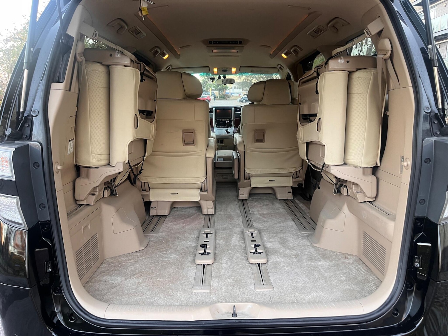 Used Toyota Vellfire for sale - 76522369: Photo 54