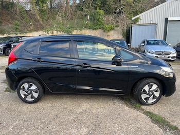 Used Honda Jazz 2015 for sale - 77049733: Photo