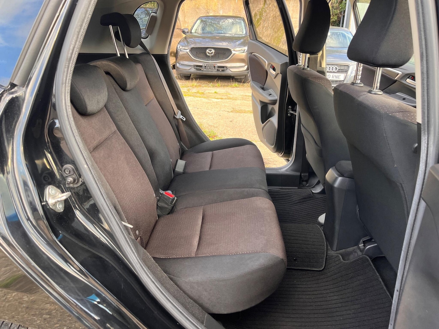 Used Honda Jazz for sale - 77049733: Photo 6