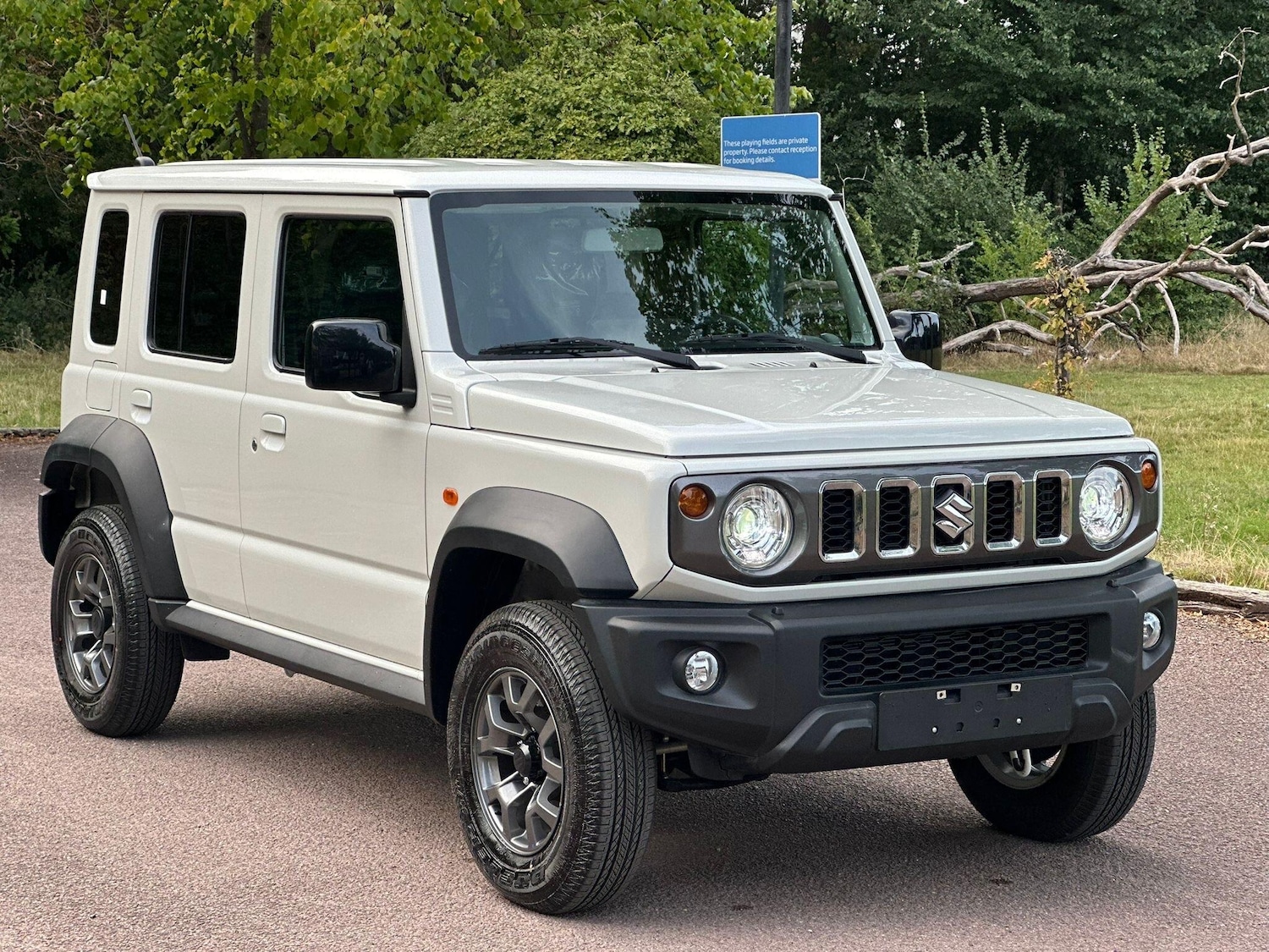 Used Suzuki Jimny for sale - 76476444: Photo 19