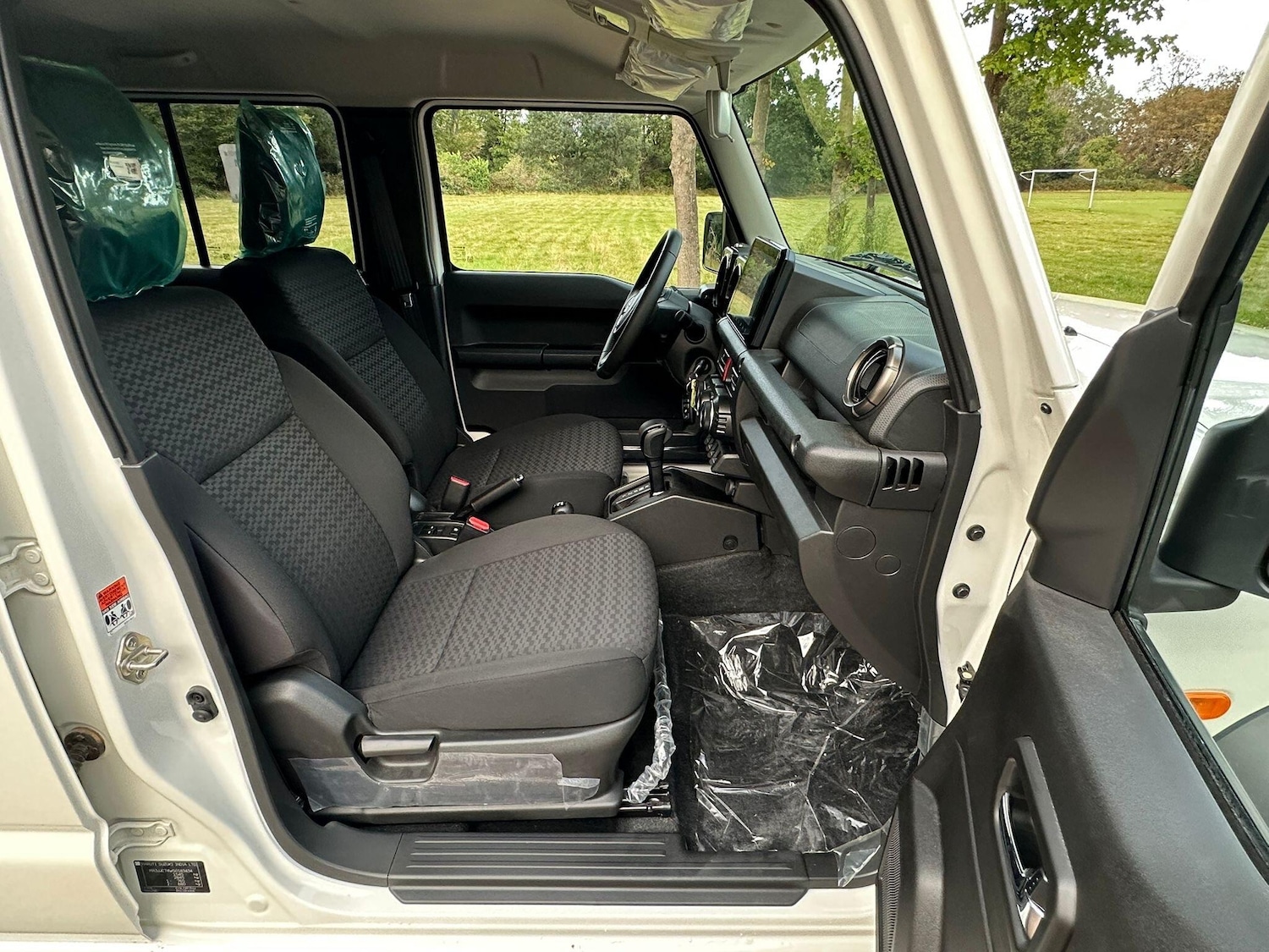 Used Suzuki Jimny for sale - 76476444: Photo 33